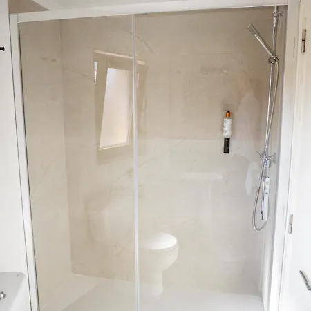 San Jorge Penzion Nueva De Llanes