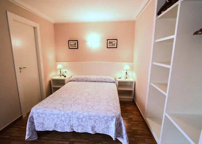 San Jorge Pensión Nueva De Llanes